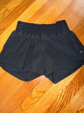 lululemon athletica Black Elastic-Waist Athletic Shorts